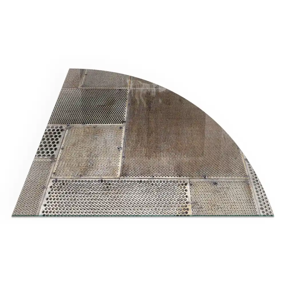 Plaque de protection en verre quart de cercle pour poêle à bois avec motif feuille perforée