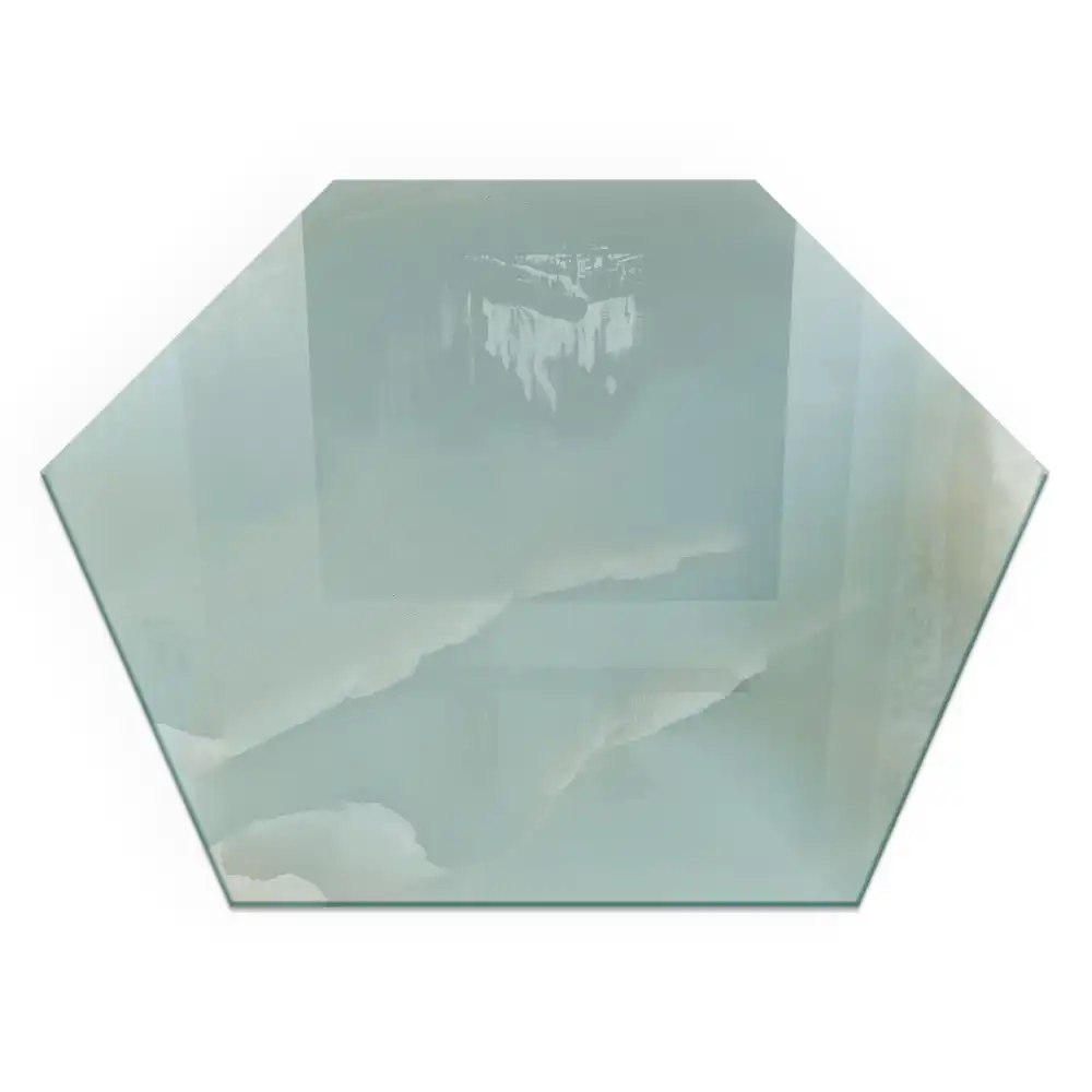 Plaque de protection pour cheminée en verre hexagonal au motif marbré
