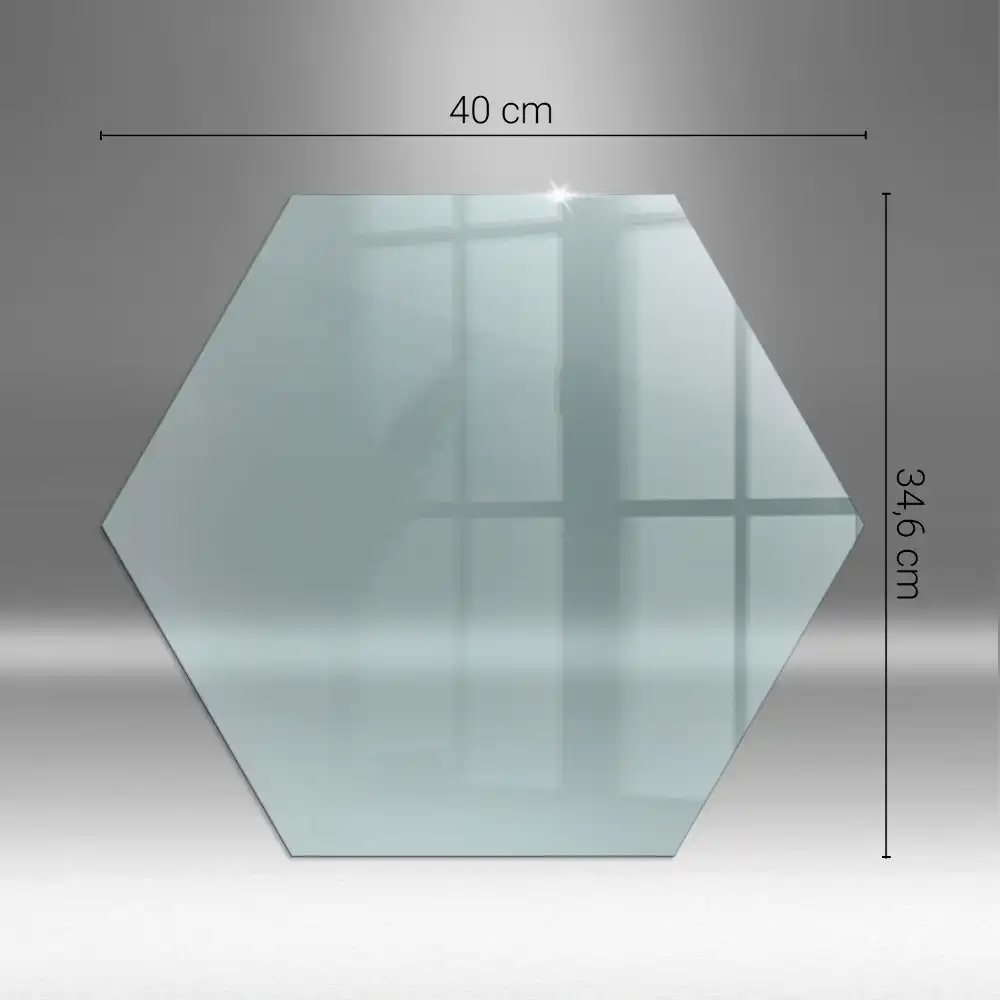 Plaque de protection pour poêle en verre transparent
