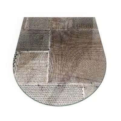 Plaque de sol semi-ovale en verre pour cheminée avec motif de feuille perforée