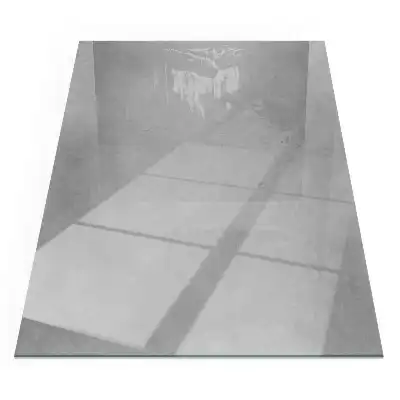 Plaque de sol rectangulaire pour cheminée d'angle en verre avec effet texture béton