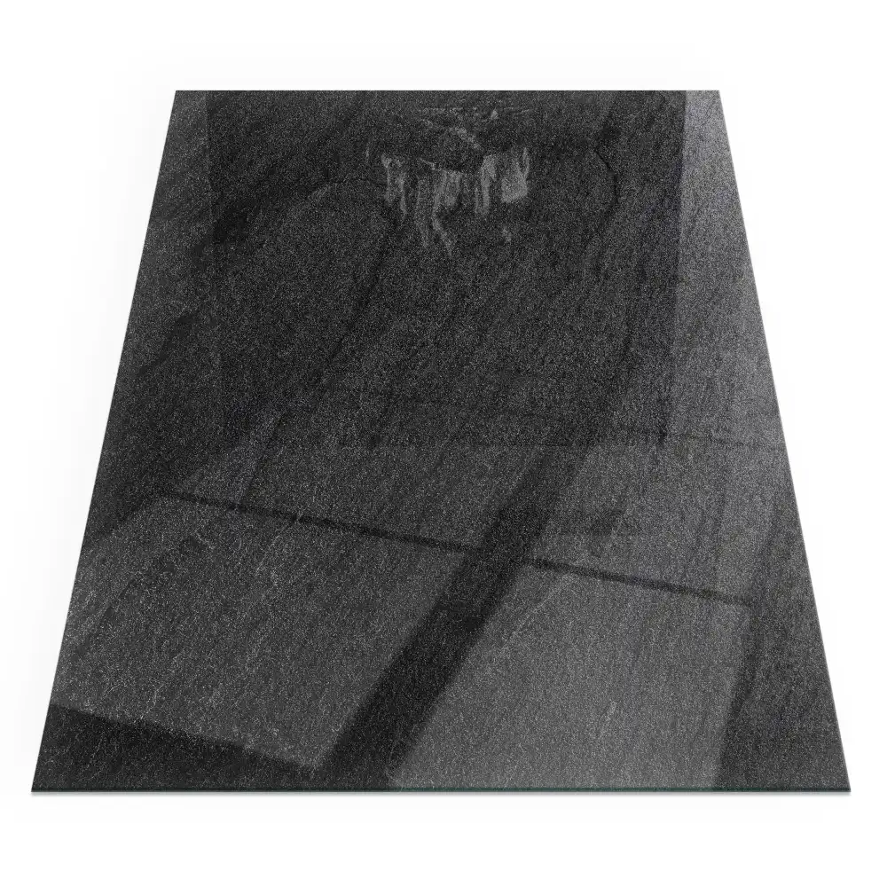 Plaque de sol rectangulaire en verre pour cheminée d'angle avec texture aspect pierre