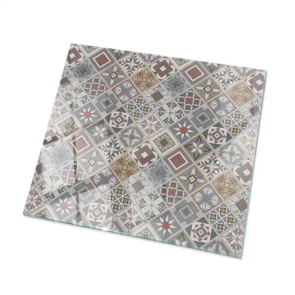 Plateau de table carré à motif mosaïque avec ornements