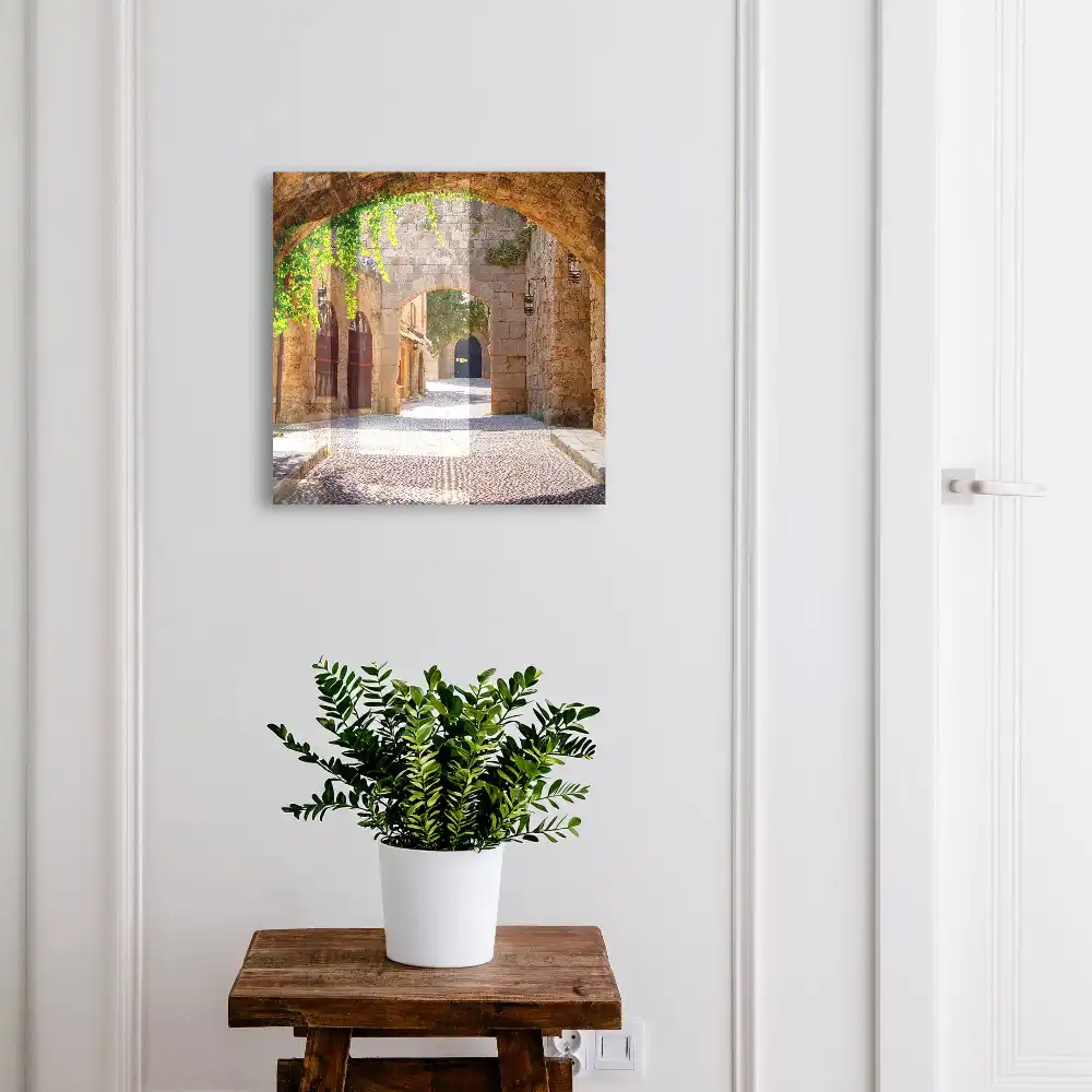 Armoire à clés architecture historique avec de la verdure