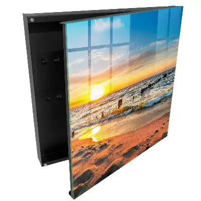 Boîte à clés coucher de soleil sur la mer et la plage