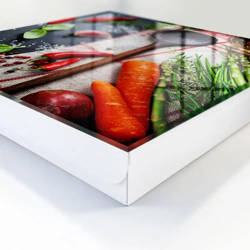 Armoire à clés couleurs et textures dans l'environnement de la cuisine