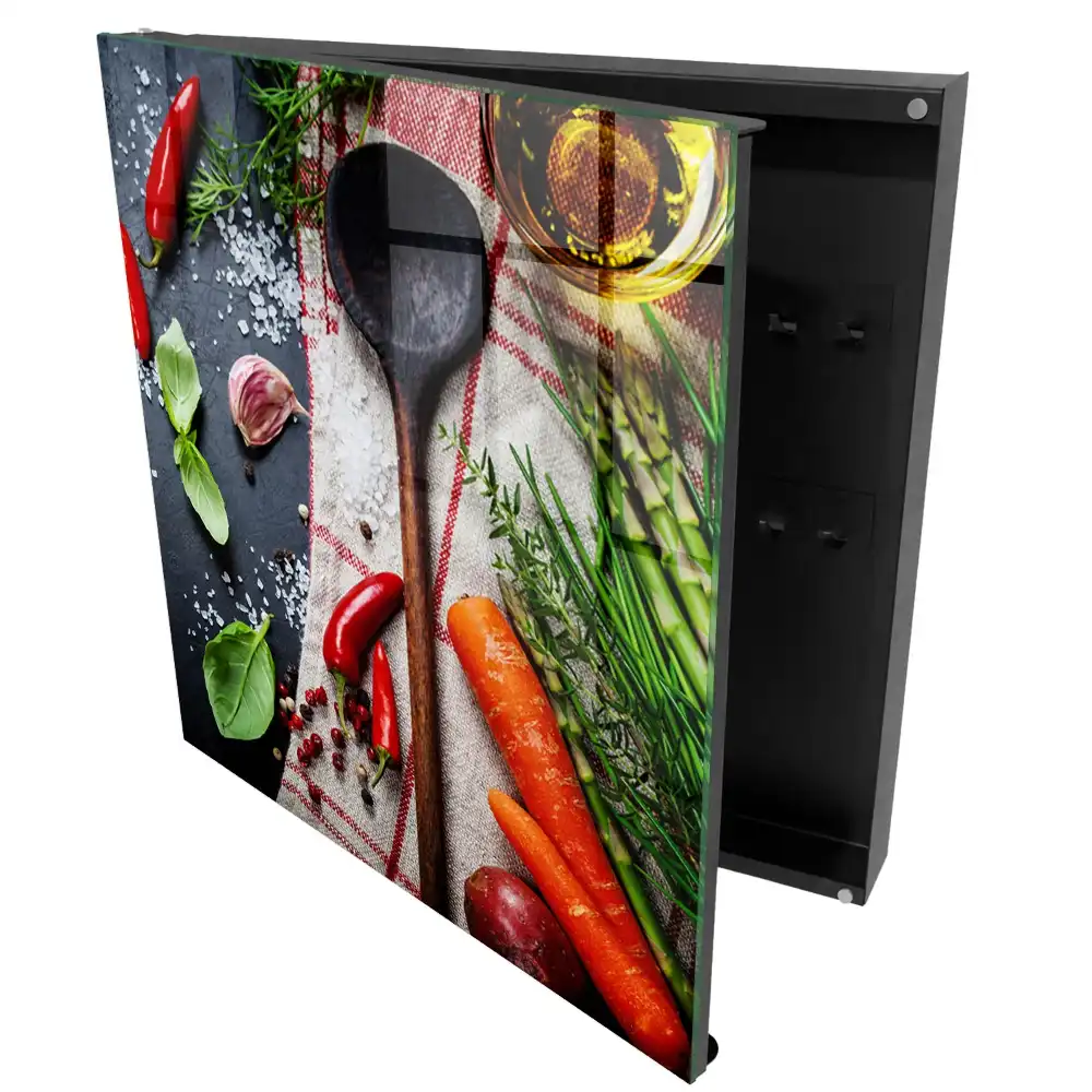 Armoire à clés couleurs et textures dans l'environnement de la cuisine