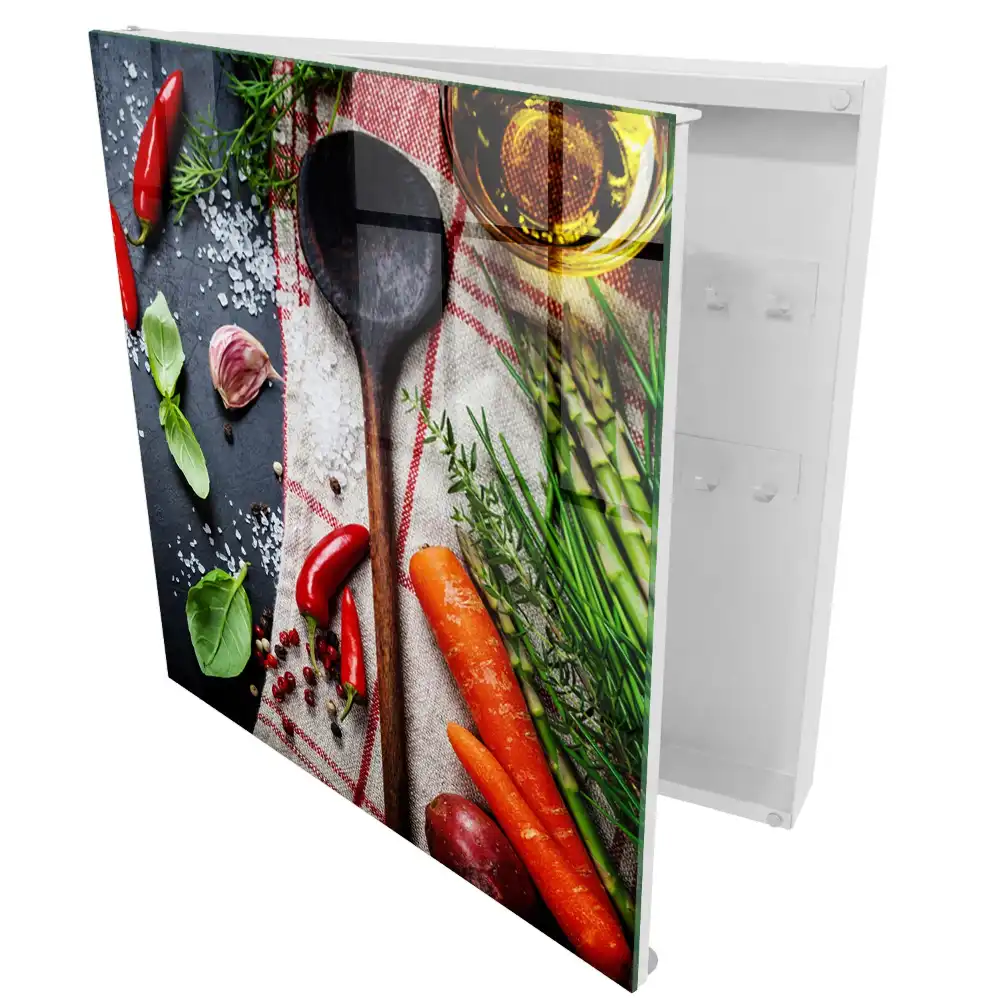 Armoire à clés couleurs et textures dans l'environnement de la cuisine