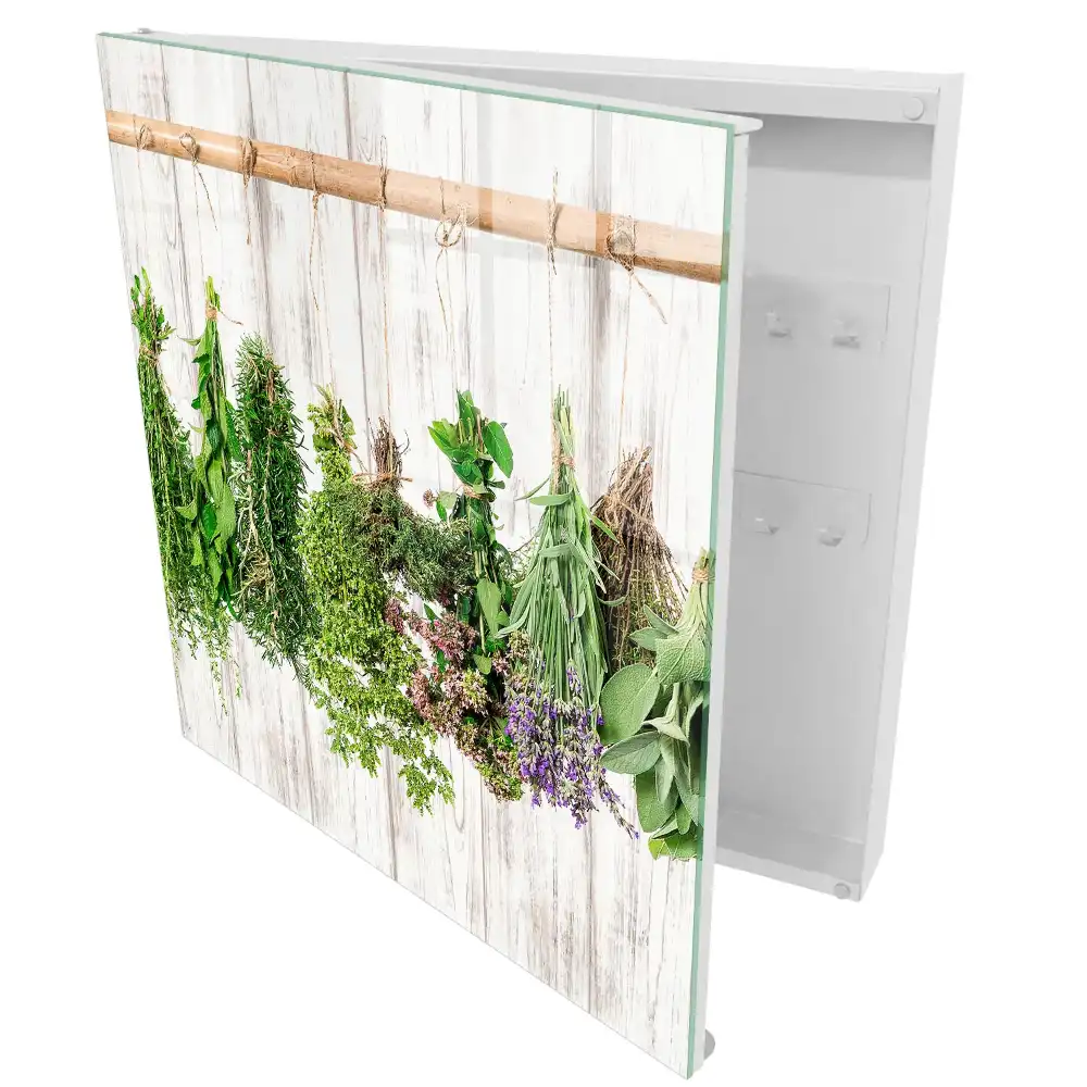 Armoire à clés herbes suspendues au bois dans un style rustique