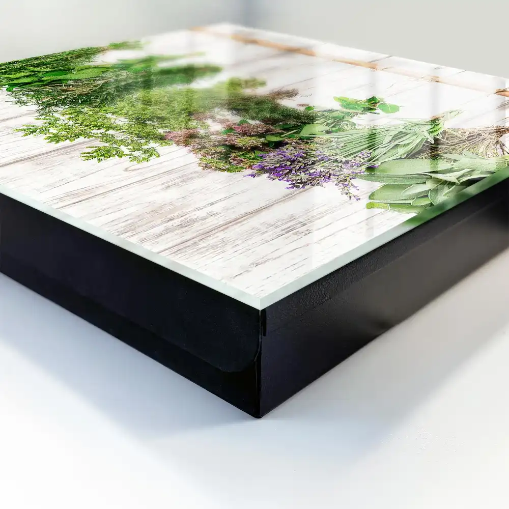 Armoire à clés herbes suspendues au bois dans un style rustique