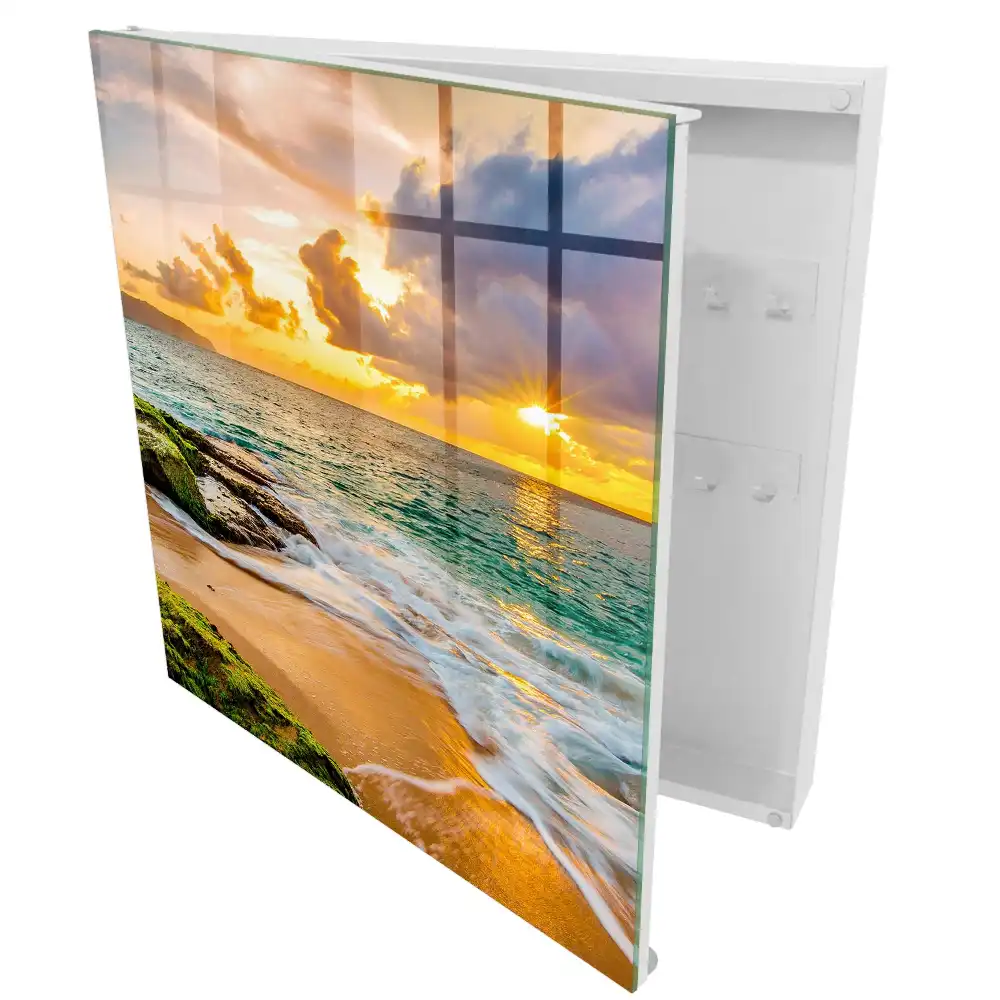 Armoire à clés un coucher de soleil sur la mer aux couleurs chaudes