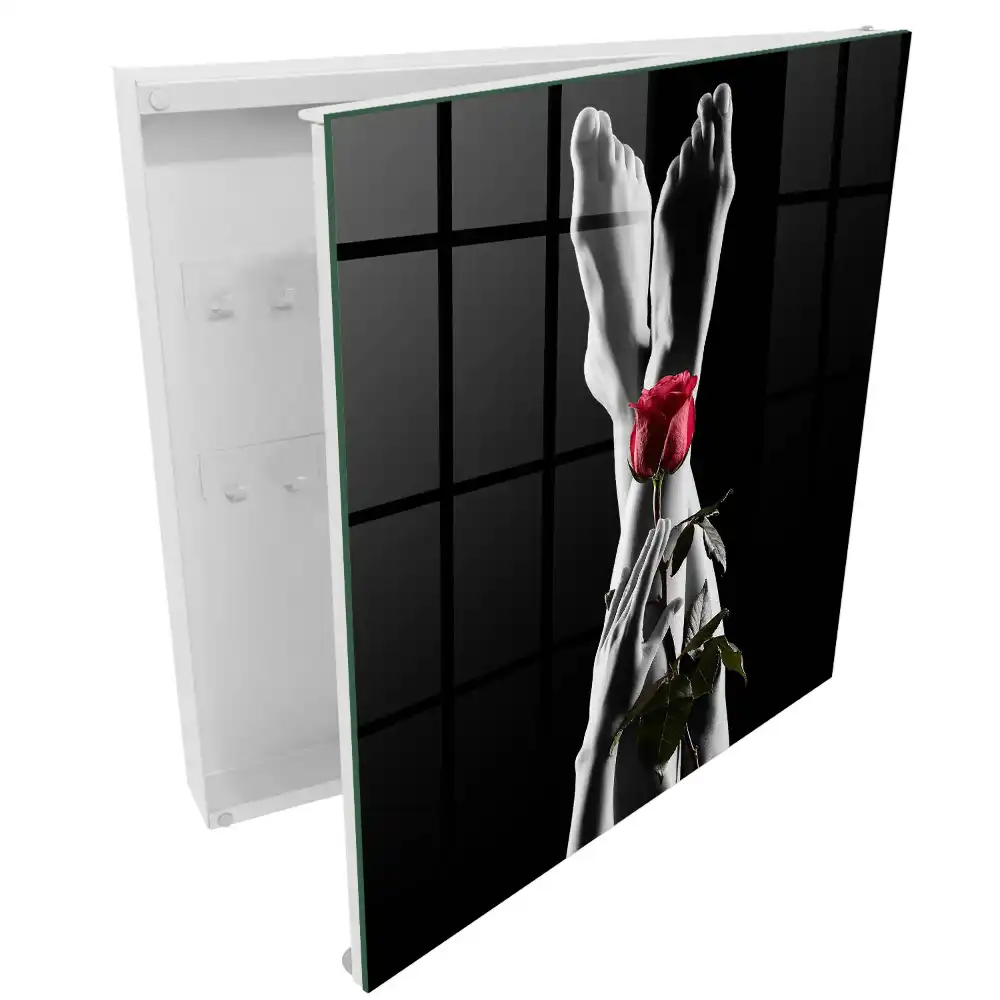 Boîte à clés murale une subtile combinaison de noir de blanc et de rouge