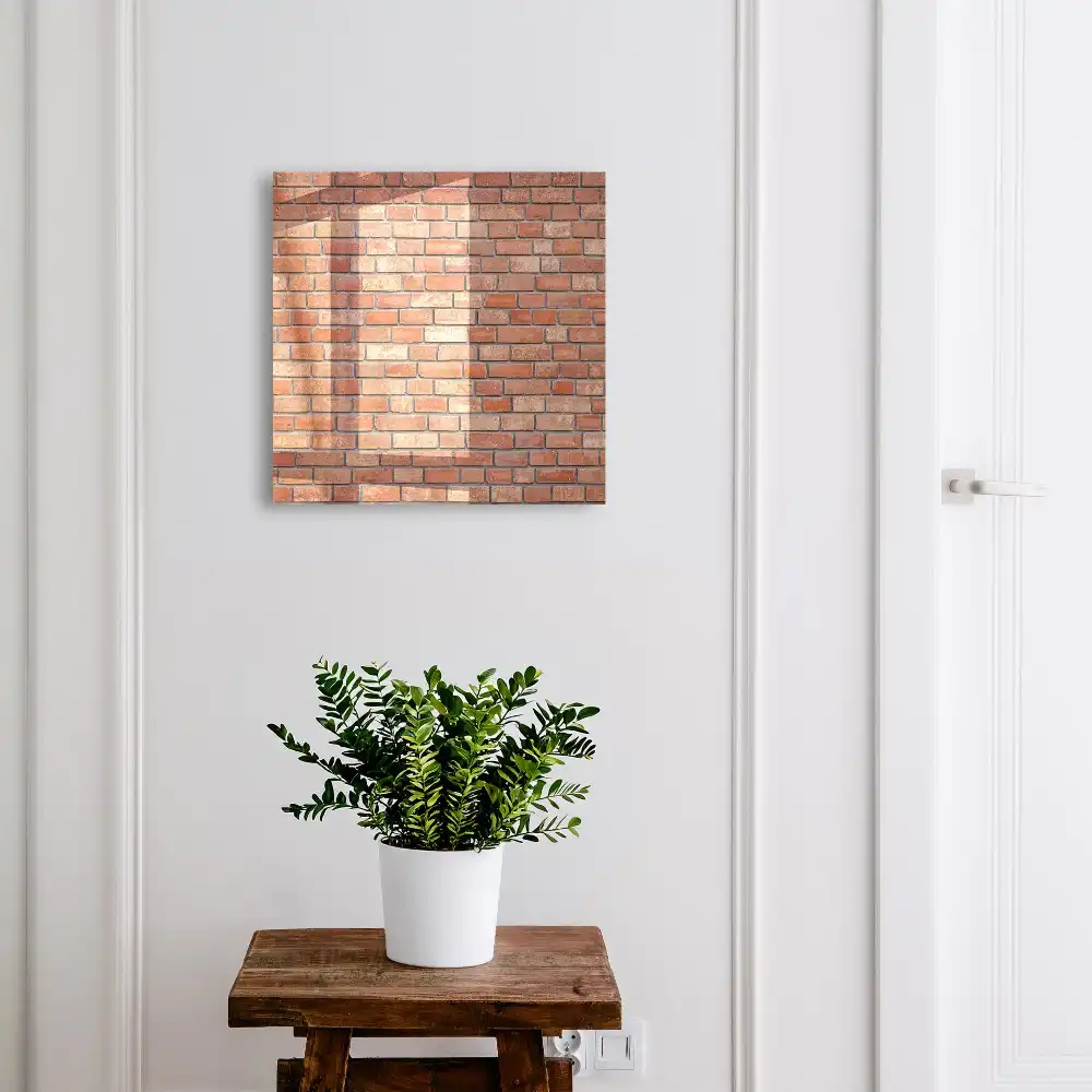 Boîte à clés un mur de briques avec une disposition régulière des briques