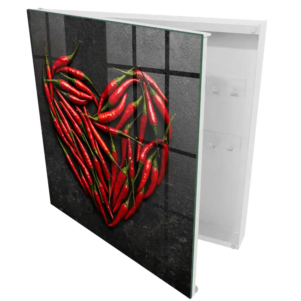 Boîte à clés murale une disposition en forme de cœur de piments
