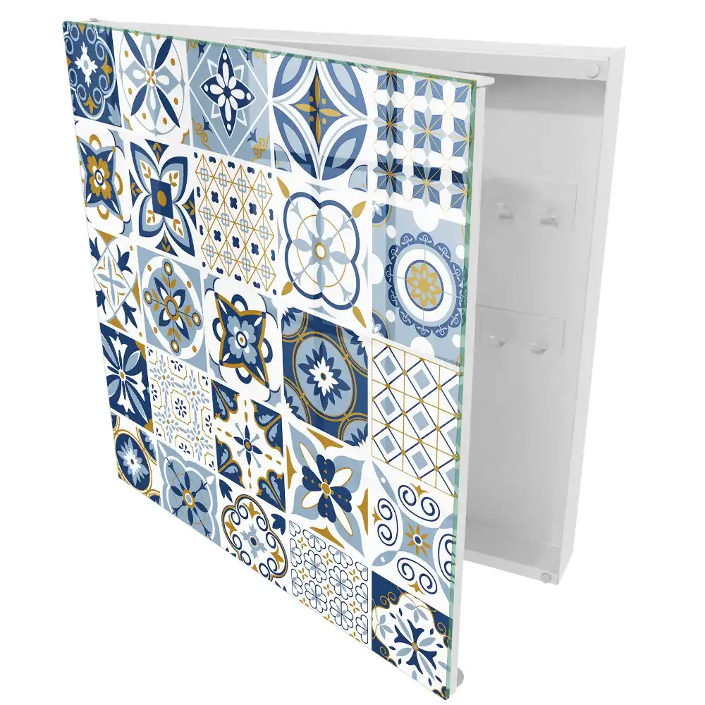 Boîte à clés une variété de motifs dans les tons bleus et jaunes