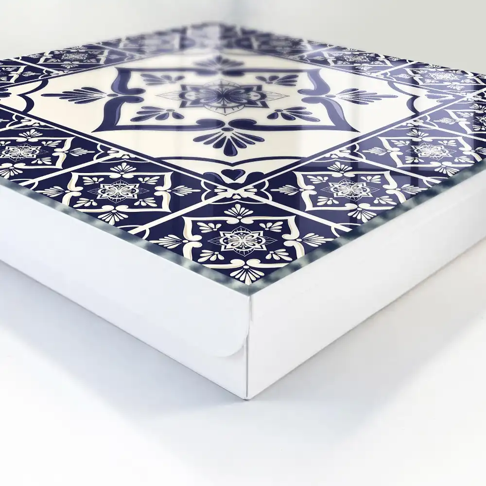 Armoire à clés motifs géométriques à motifs floraux
