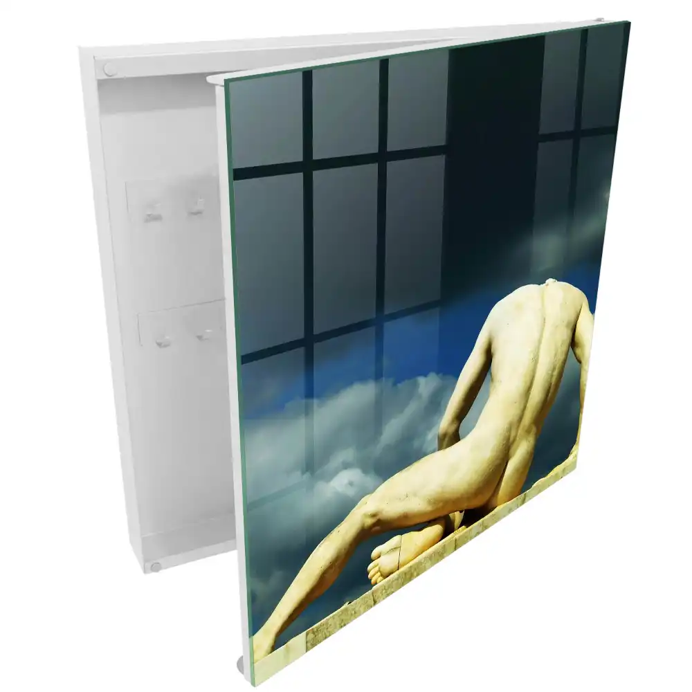 Boîte à clés murale sculpture d'un homme sur fond de nuages