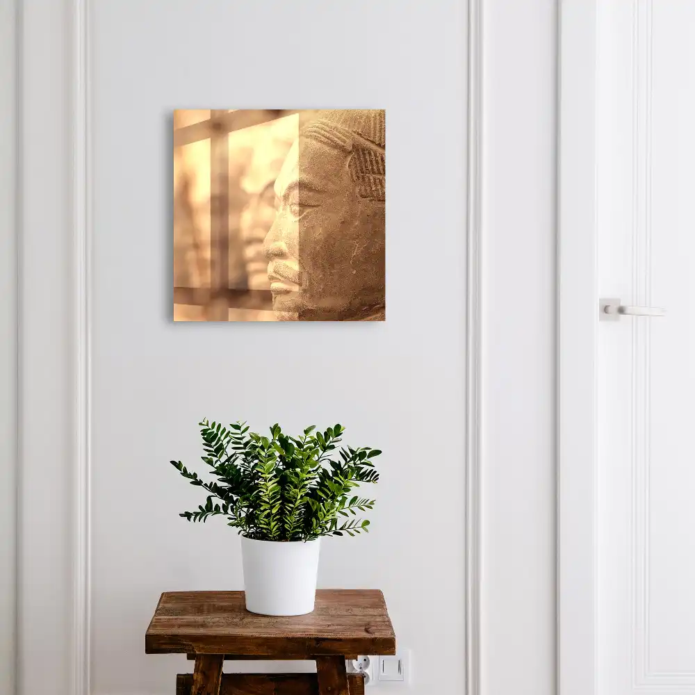 Boîte à clés gros plan sur les détails de la sculpture sans détails clairs.