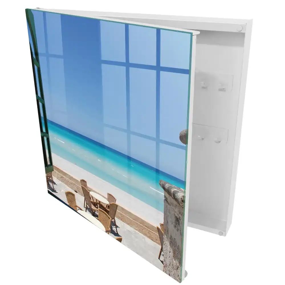 Boîte à clés des vacances une atmosphère paisible avec le bleu de la mer