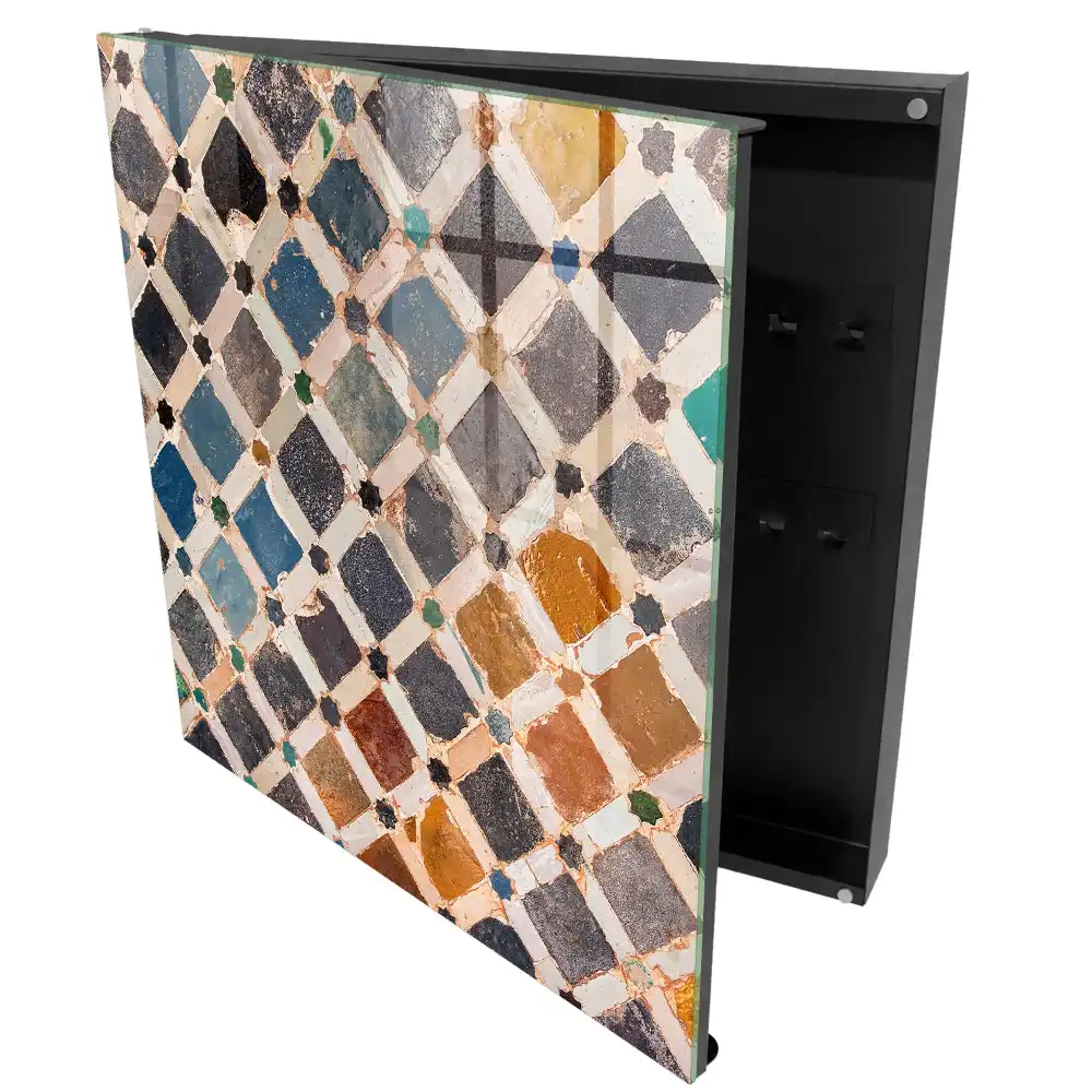 Armoire à clés des carreaux colorés créent un motif plein de vie