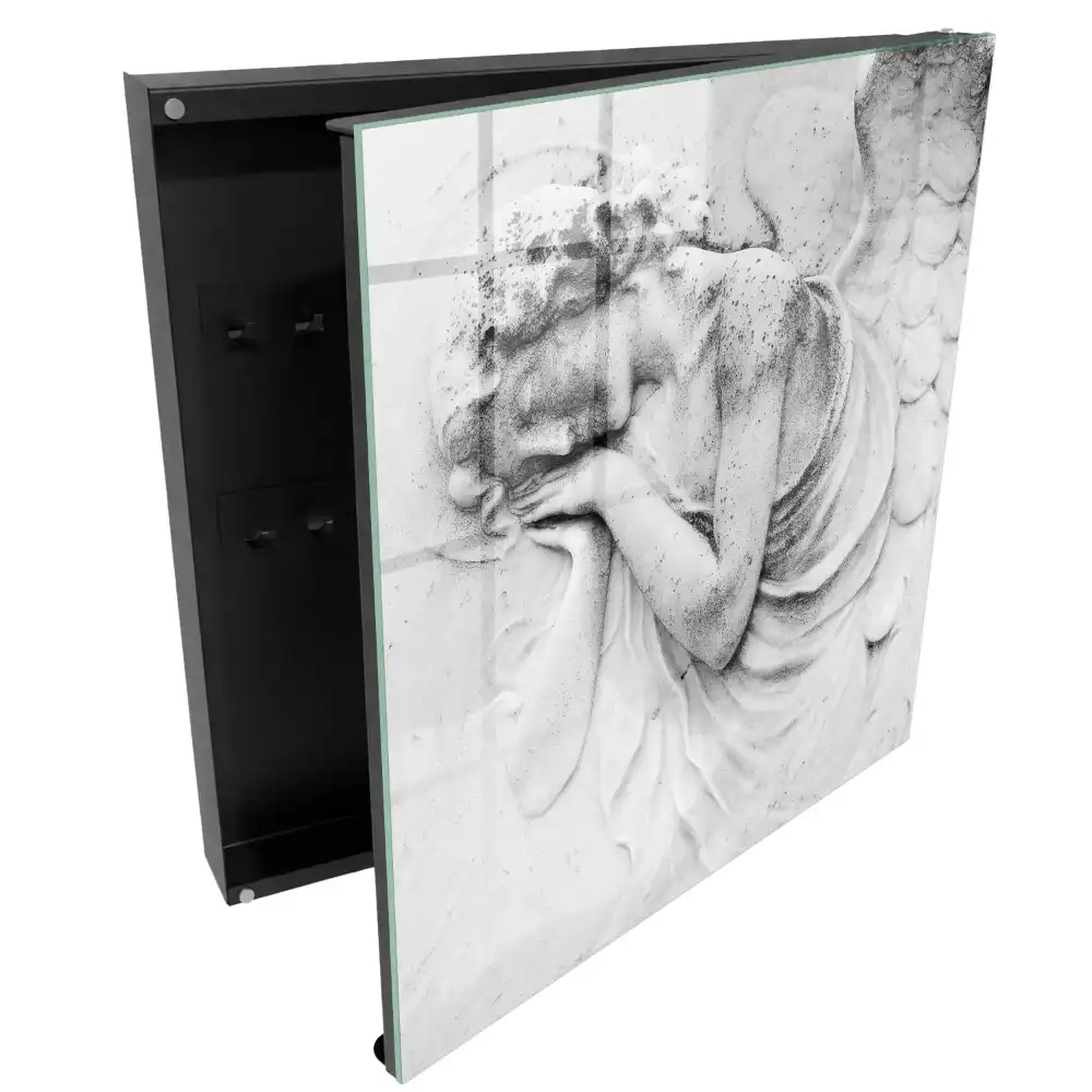 Armoire à clés relief d'un ange sur marbre
