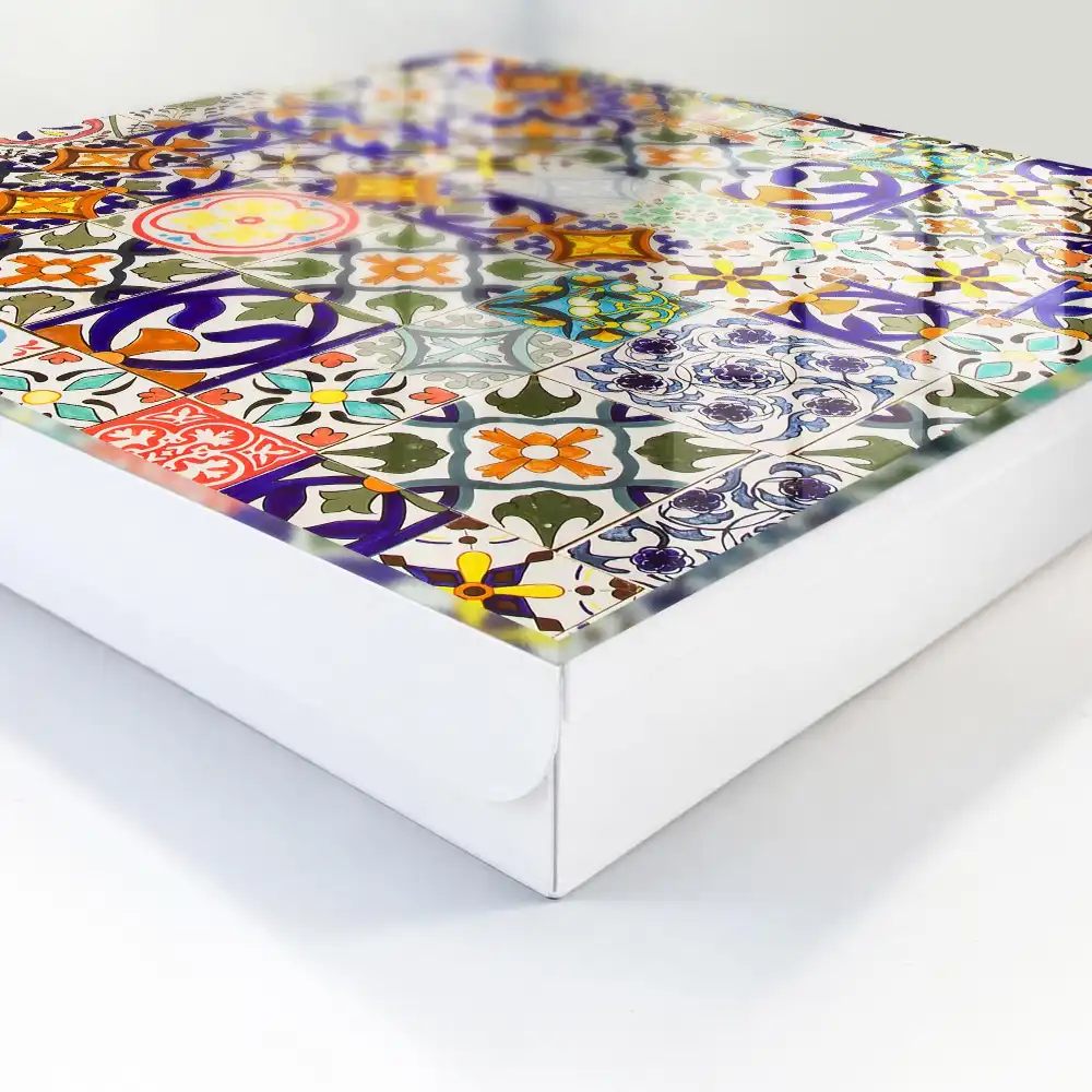 Boîte à clés carreaux de céramique colorés aux motifs variés