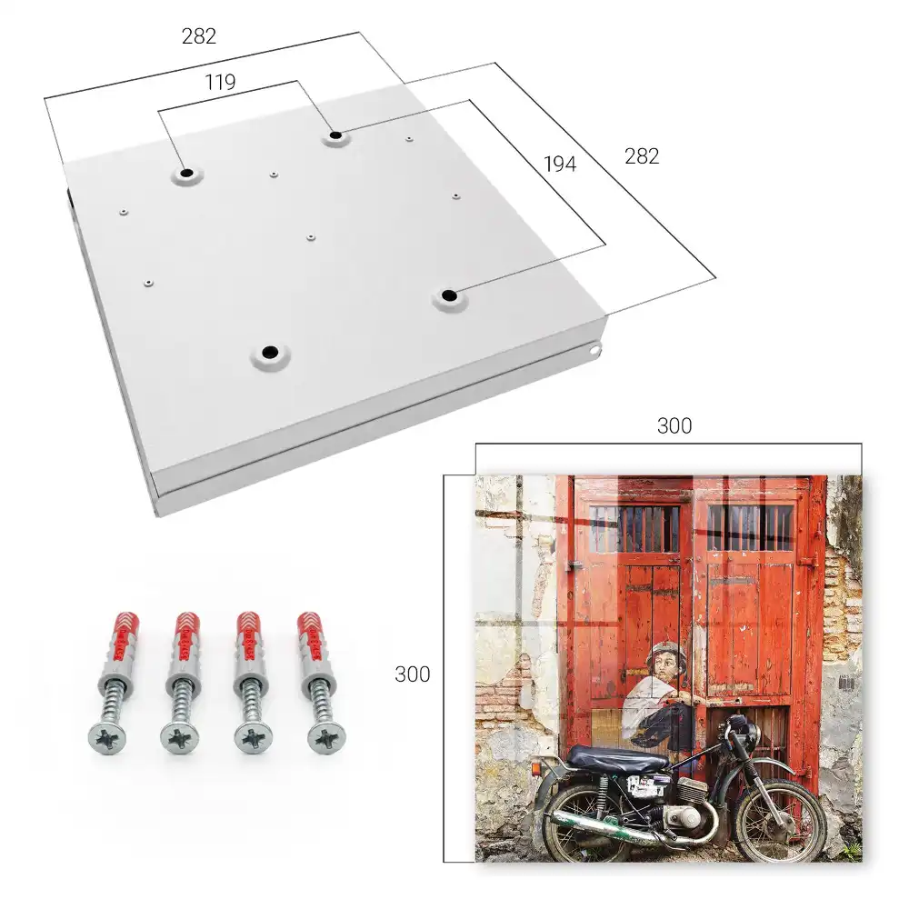 Armoire à clés porte rouge avec un tableau et une moto