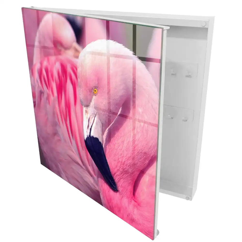 Armoire à clés flamants roses dans une douce lumière