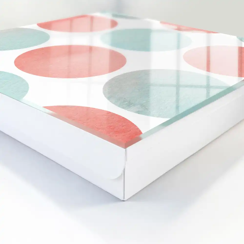 Armoire à clés cercles pastel sur fond blanc