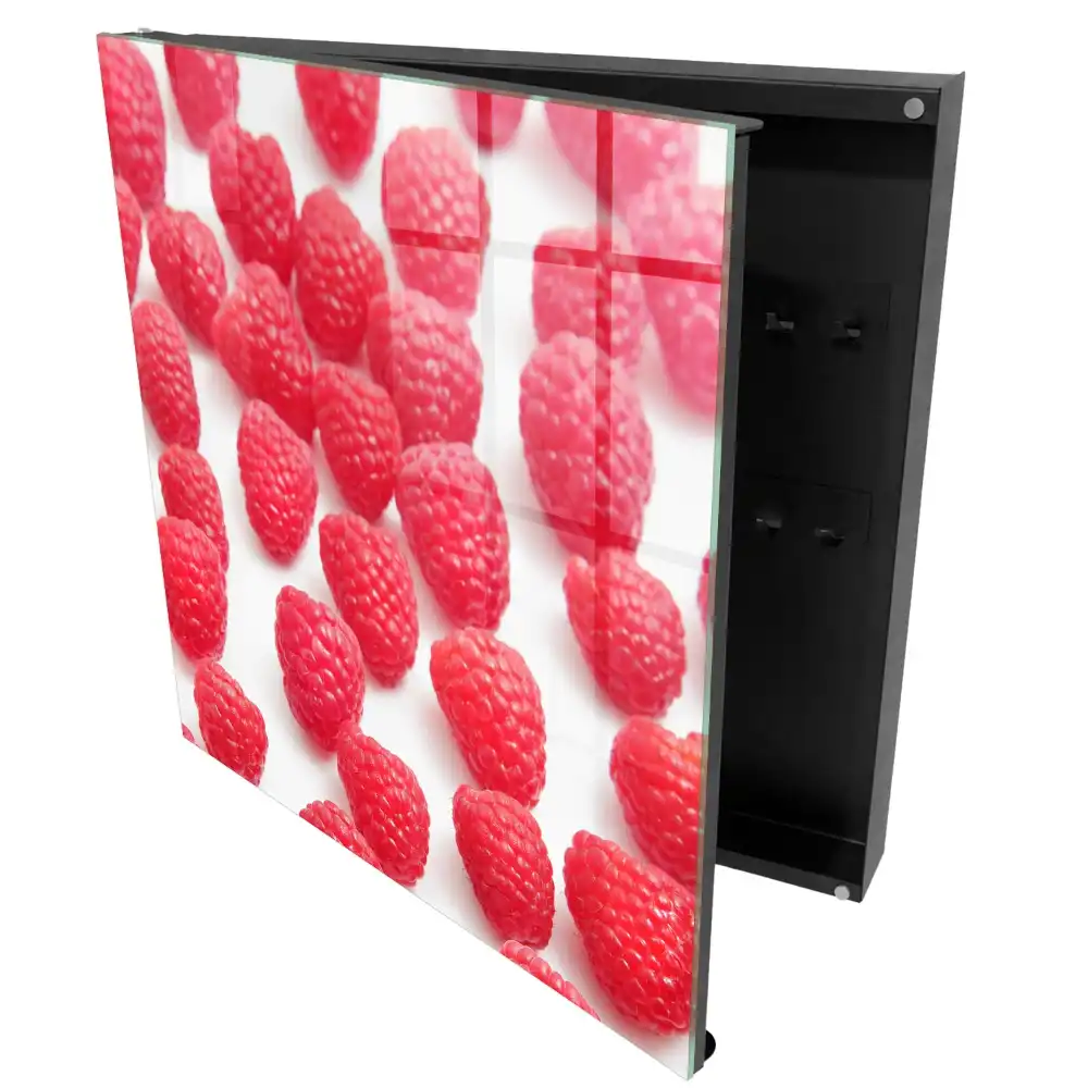 Armoire à clés framboises nutritives sur fond clair