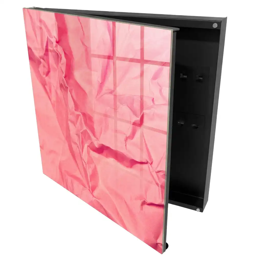 Armoire à clés plis de la carte rose et texture délicate