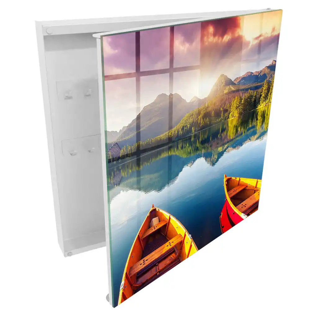 Armoire à clés paysage montagneux surplombant le lac au coucher du soleil