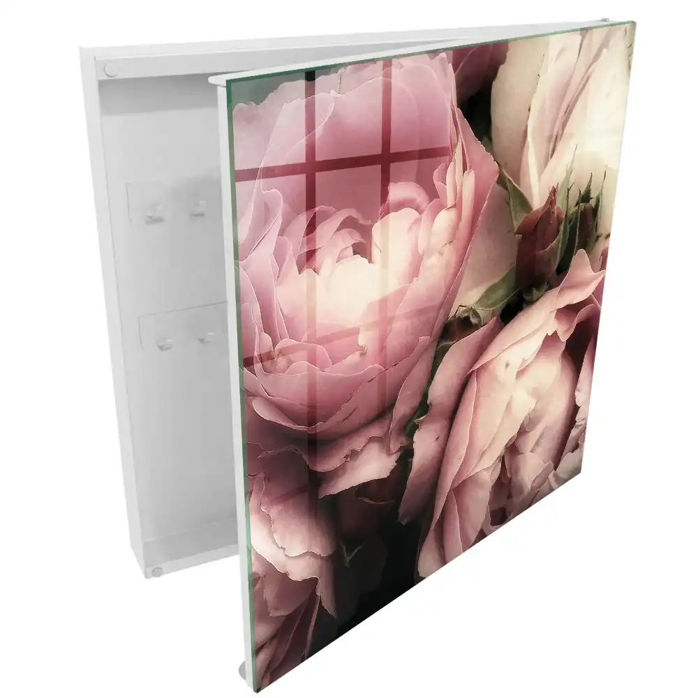 Boîte à clés roses romantiques dans les nuances