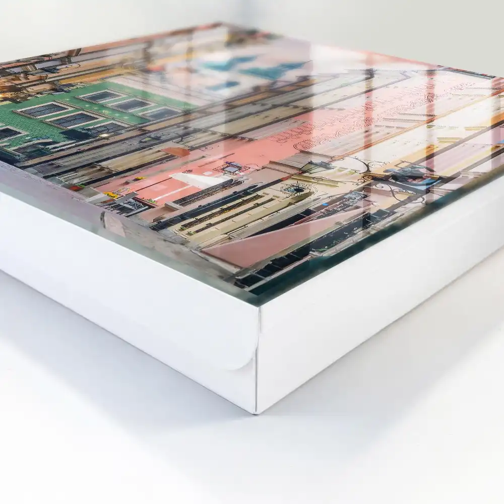 Armoire à clés immeubles colorés et une atmosphère charmante