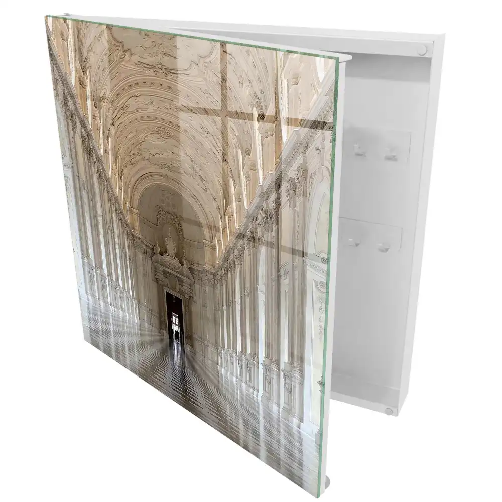 Boîte à clés intérieur spacieux avec une décoration élégante