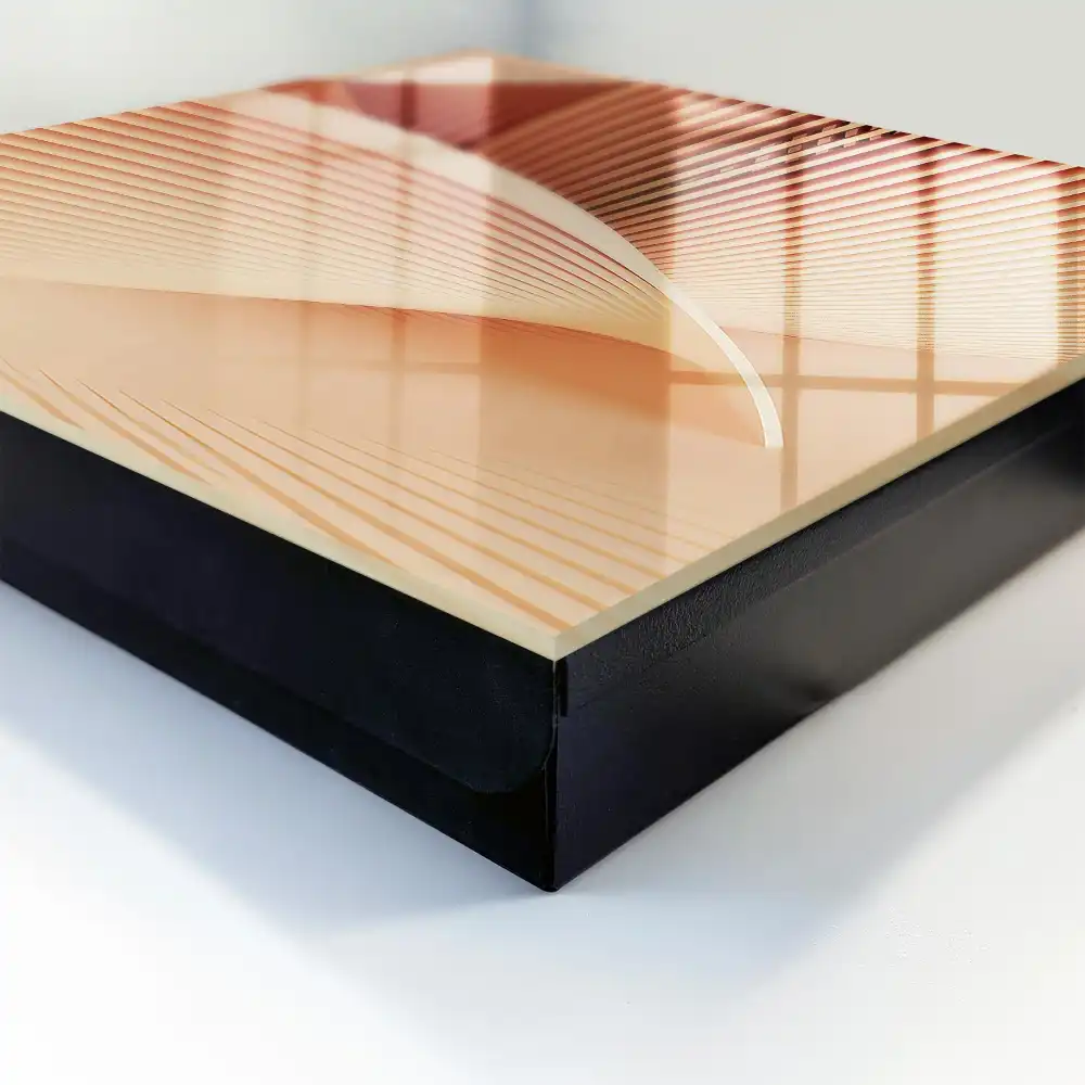 Armoire à clés vagues abstraites dans des tons crème et beige