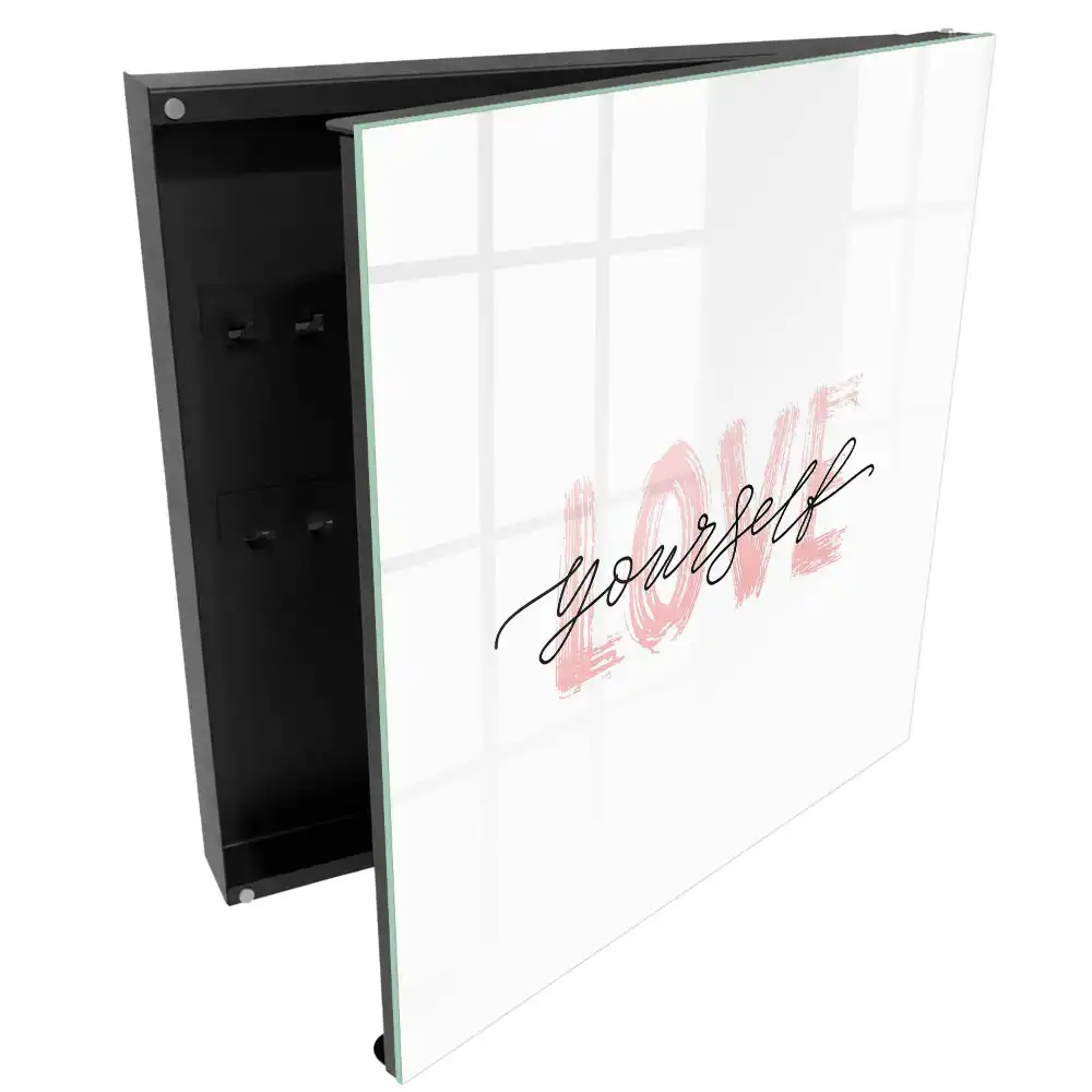 Armoire à clés inscription motivante sur l'amour de soi