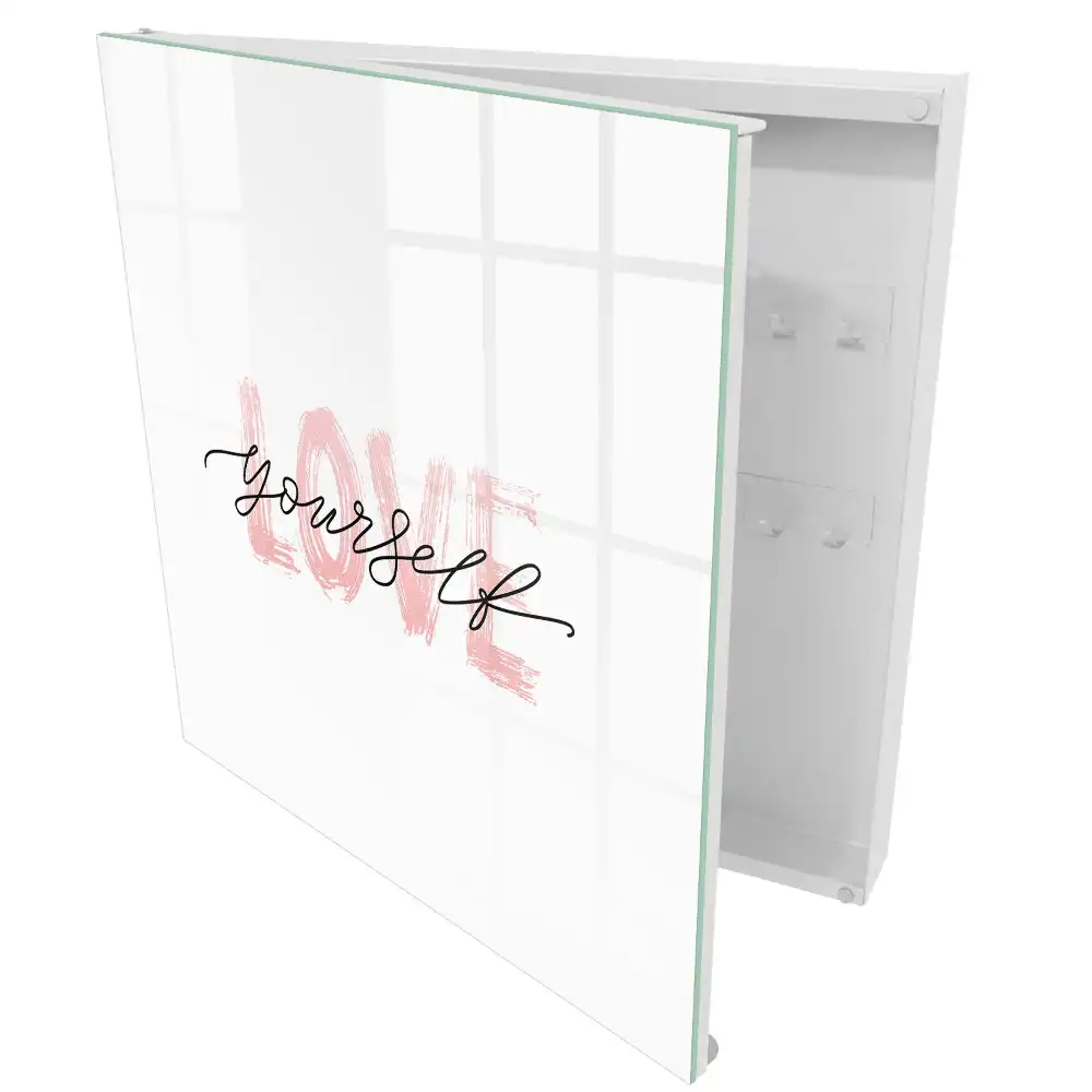 Armoire à clés inscription motivante sur l'amour de soi