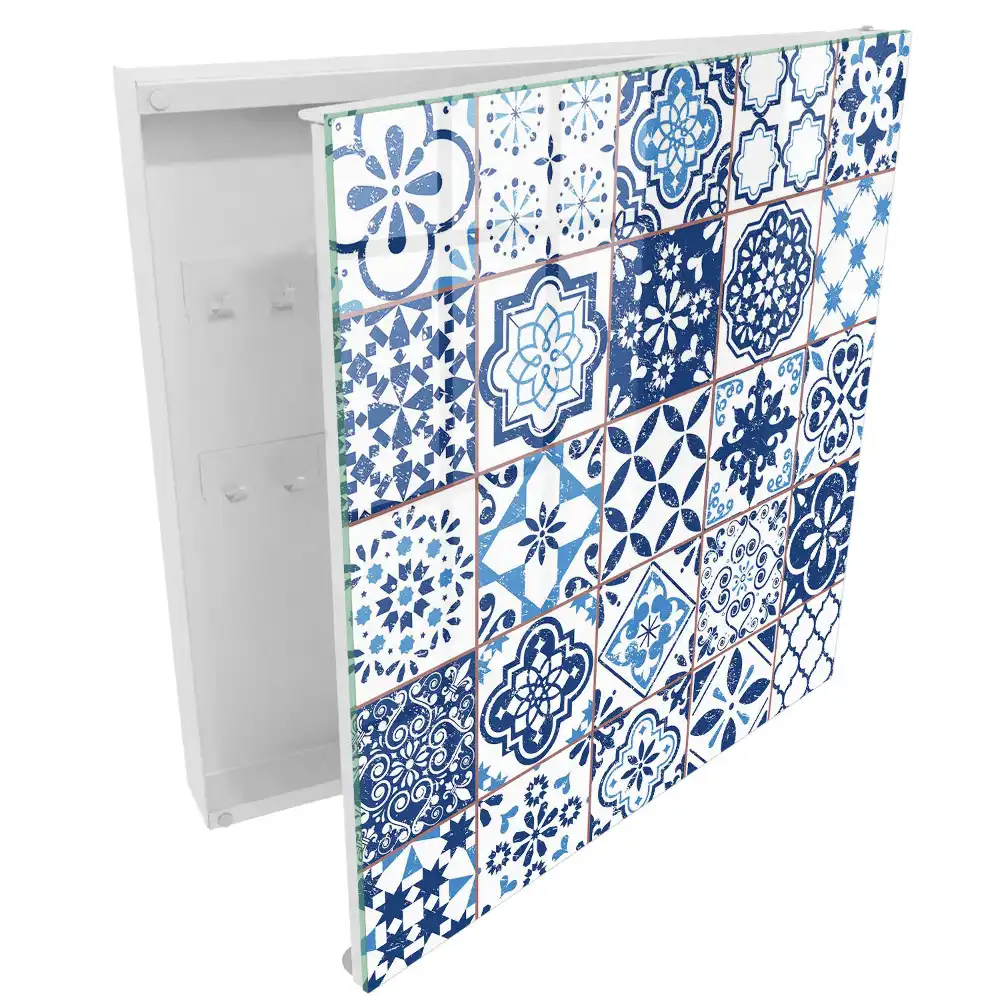 Armoire à clés mosaïques bleues aux motifs uniques