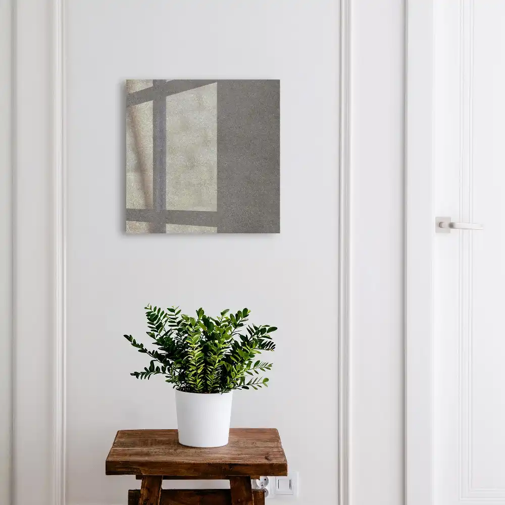 Armoire à clés un gris élégant aux subtiles transitions de tons.