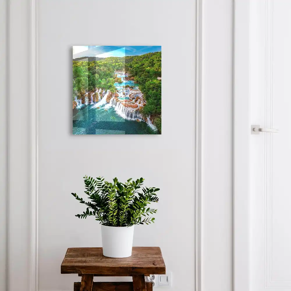 Boîte à clés de superbes cascades et une végétation luxuriante