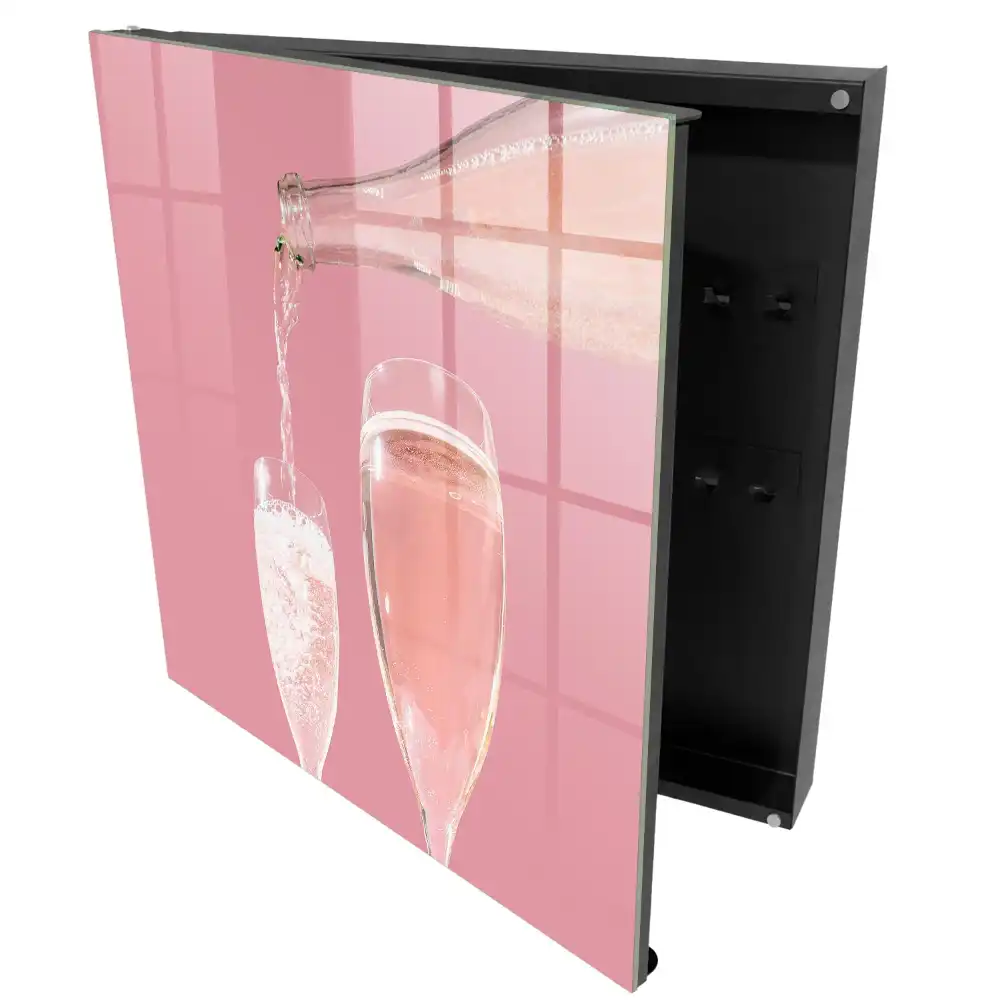 Armoire à clés lunettes élégantes sur fond rose