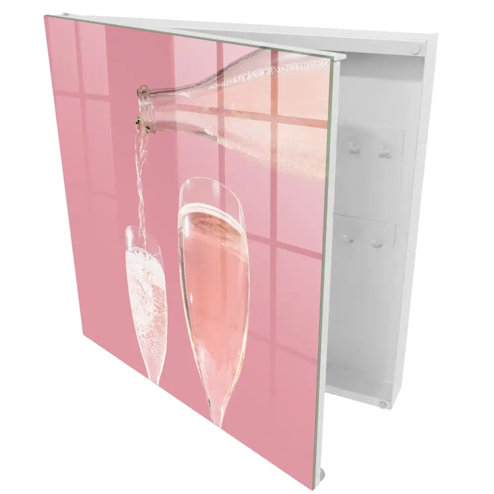 Armoire à clés lunettes élégantes sur fond rose