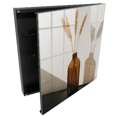 Boîte à clés murale bouteille en verre avec des épis de maïs dans un style minimaliste