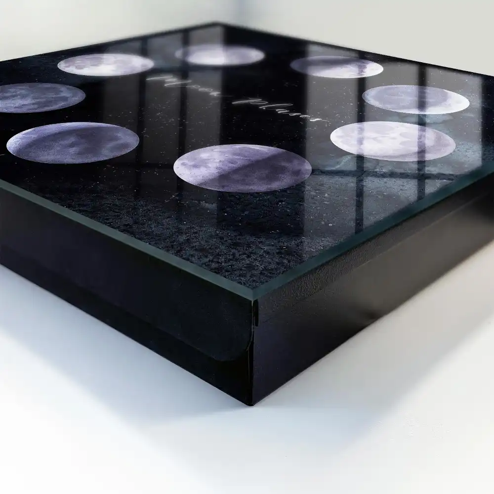 Armoire à clés phases de la lune sur fond sombre avec des étoiles