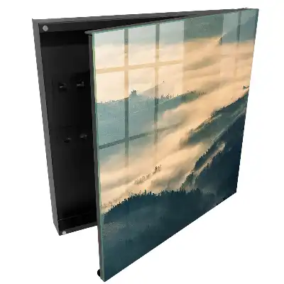 Armoire à clés collines brumeuses enveloppées de mystère