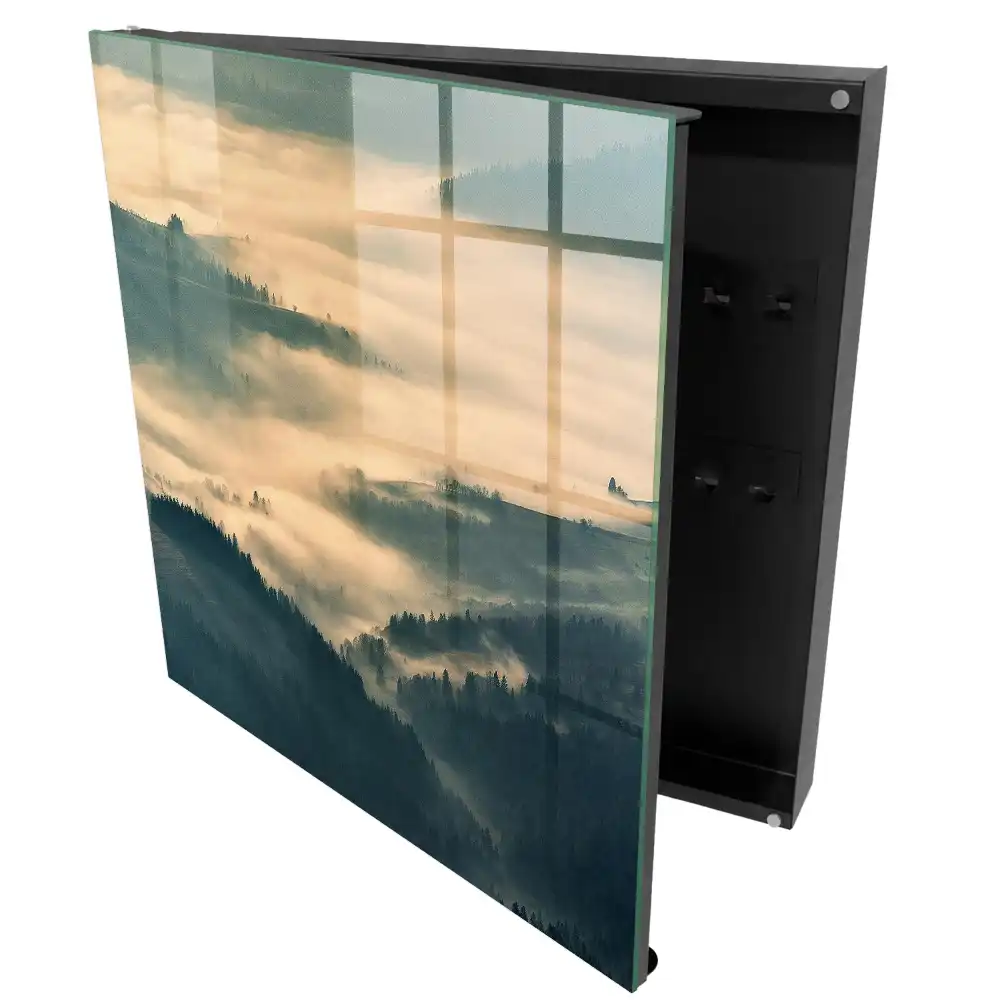 Armoire à clés collines brumeuses enveloppées de mystère