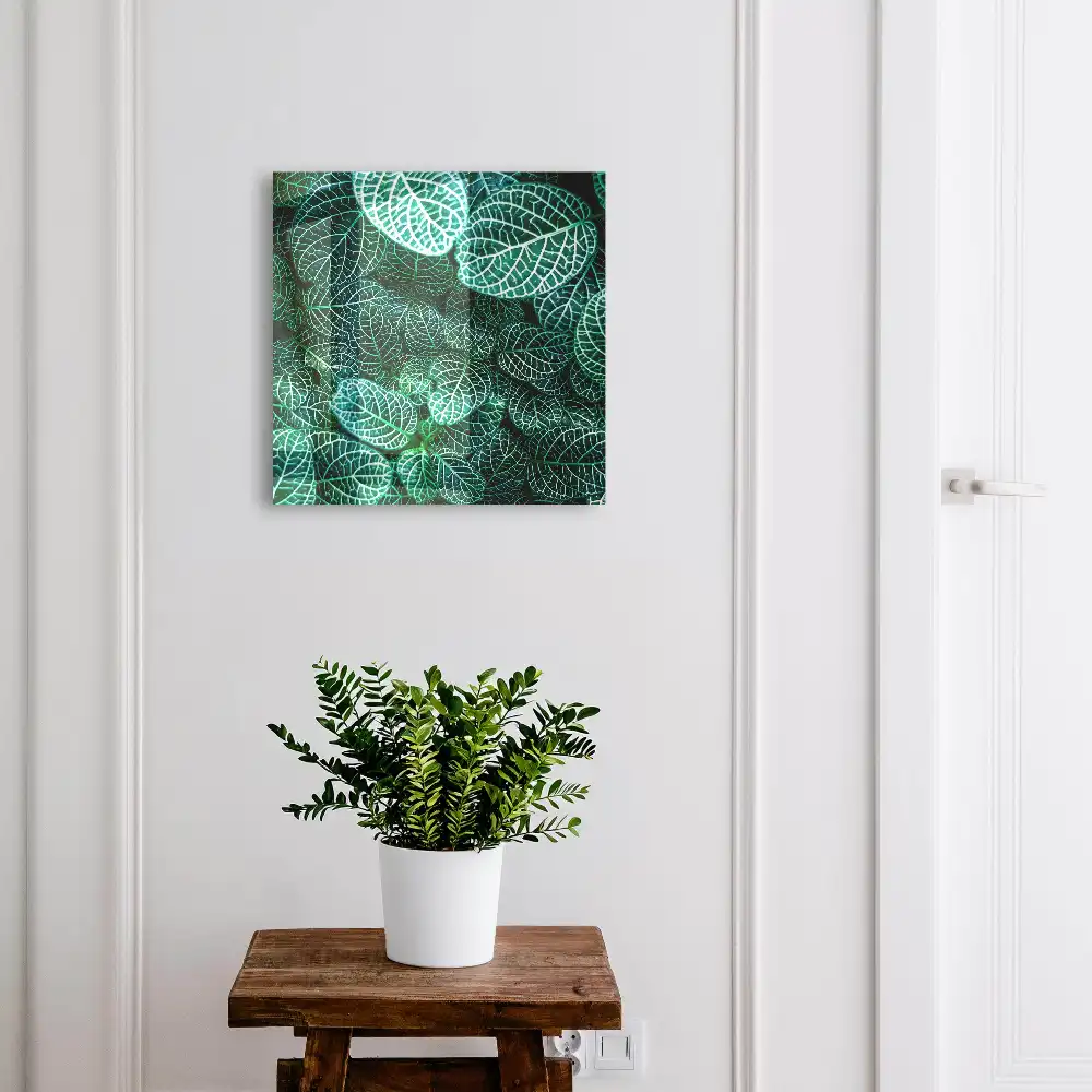 Armoire à clés feuilles vertes dans une composition harmonieuse