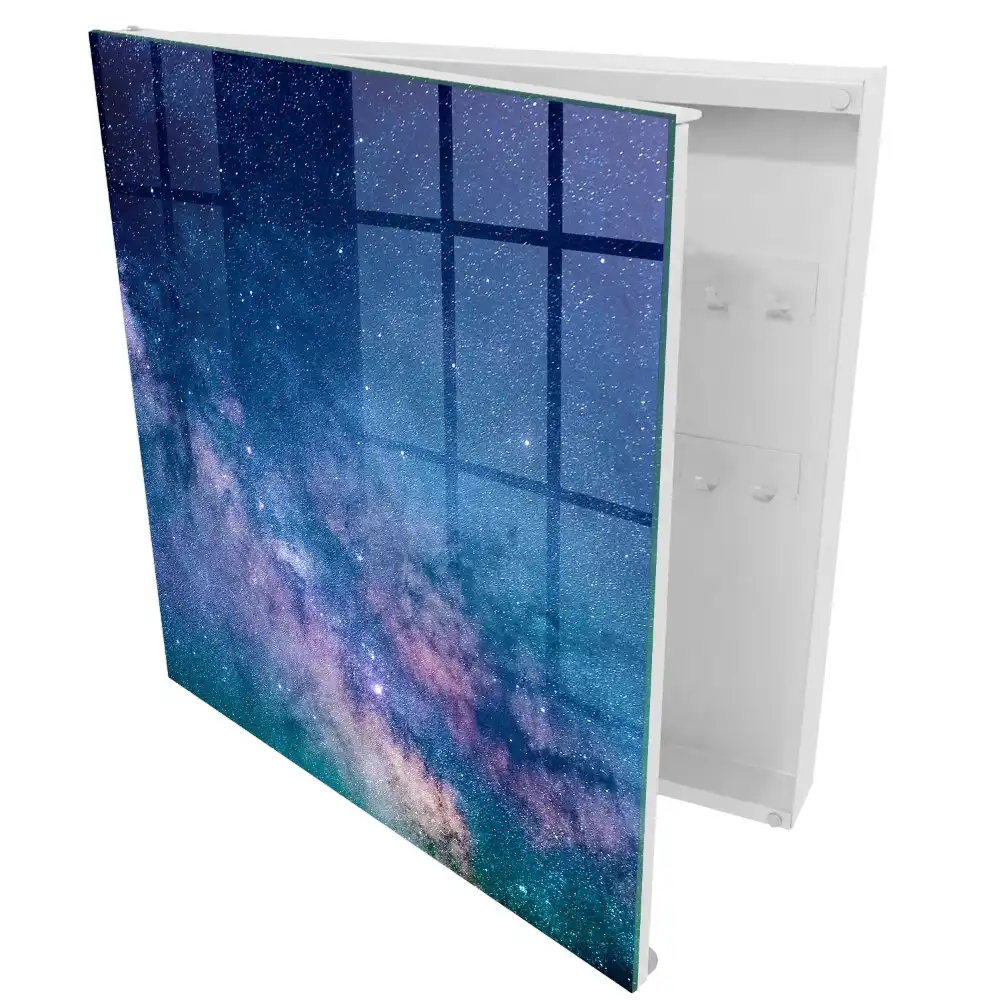 Boîte à clés une composition colorée du ciel nocturne rempli d'étoiles