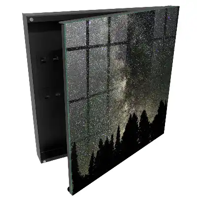 Boîte à clés murale un ciel nocturne rempli d'étoiles au-dessus d'arbres sombres